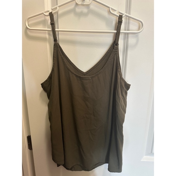 Ava stretch challis cami torrid size 00X olive tank - Picture 2 of 9